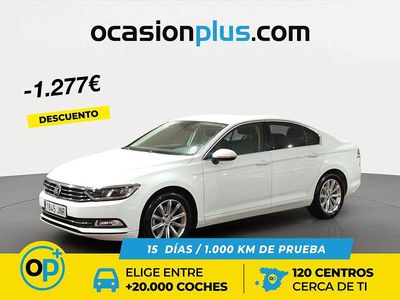 Usado VW Passat Advance 120 CV (88 kW) 2016 Blanco Berlina