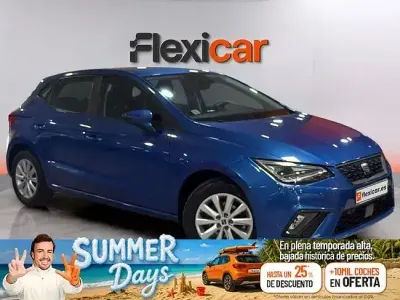 Usado Seat Ibiza Reference 80 CV (58 kW) 2023 Azul Utilitario