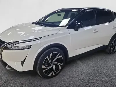 Begagnad Nissan Qashqai Tekna 158 HK (116 kW) 2023 Vit SUV