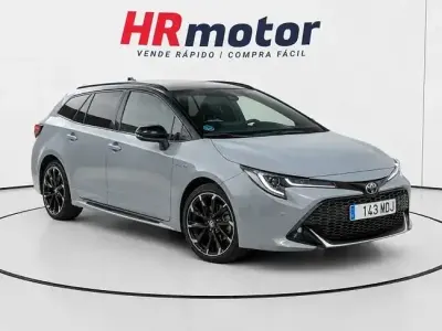 Usado Toyota Corolla Sport 140 CV (102 kW) 2023 Blanco Berlina