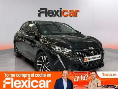 Usado Peugeot 208 Allure 100 CV (73 kW) 2022 Negro Utilitario