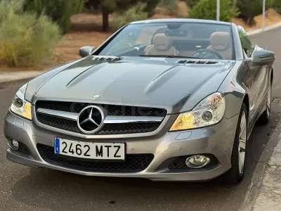 Usado Mercedes SL350 315 CV (231 kW) 2012 Gris / plata Descapotable