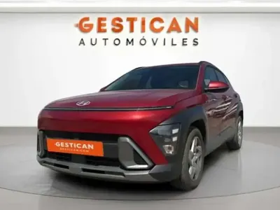 Usado Hyundai Kona 120 CV (88 kW) 2024 Rojo SUV