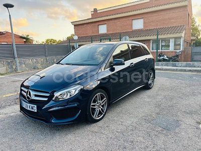 Mercedes B200