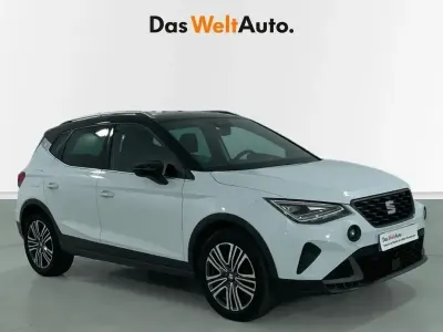 Usado Seat Arona FR 116 CV (85 kW) 2024 Blanco SUV