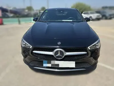 Usado Mercedes CLA220 190 CV (139 kW) 2020 Negro Coupe