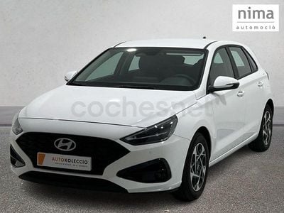 Blanco Usado 2024 Hyundai i30 Berlina | 20.847 € (Precio justo)