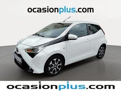 Usado Toyota Aygo X-play 72 CV (52 kW) 2021 Blanco Utilitario