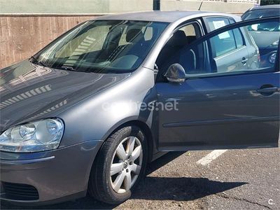 Gris / plata Usado 2008 VW Golf VI Highline Berlina | 3450 € (Precio justo)