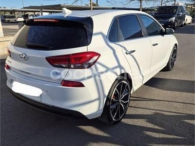 Blanco Usado 2017 Hyundai i30 Berlina | 11.000 € (Precio justo)