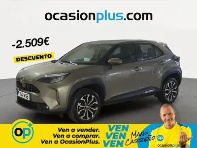 Usado Toyota Yaris Cross Active 116 CV (85 kW) 2024 Blanco SUV