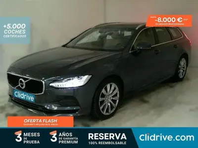 Käytetty Volvo V90 Momentum 190 HP (139 kW) 2020 Sininen Farmari