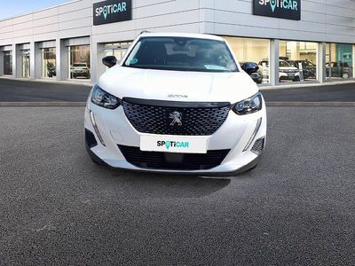 Usado Peugeot 2008 Allure 100 CV (73 kW) 2022 Blanco SUV