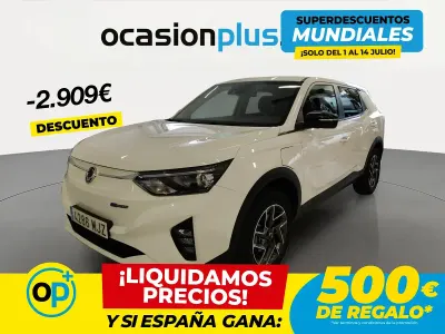 Usado SsangYong Korando 139 kW (190 CV) 2023 Blanco Pickup/Camioneta