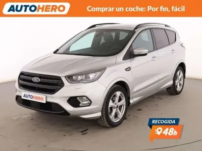 Usado Ford Kuga ST-Line 150 CV (110 kW) 2019 Gris SUV