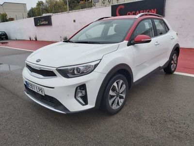 Usado Kia Stonic 101 CV (74 kW) 2021 Blanco SUV