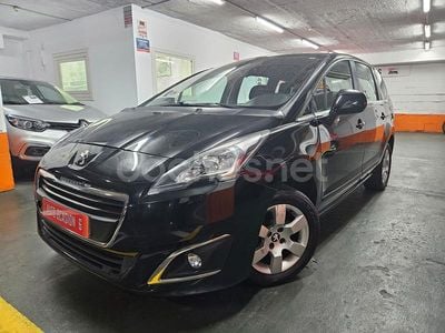 Negro Usado 2015 Peugeot 5008 Style Monovolumen | 7990 € (Precio justo)