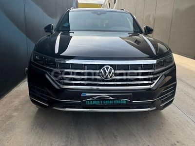 Usado VW Touareg 231 CV (169 kW) 2021 Negro SUV