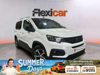 Usado Peugeot Rifter GT 131 CV (96 kW) 2023 Blanco Monovolumen