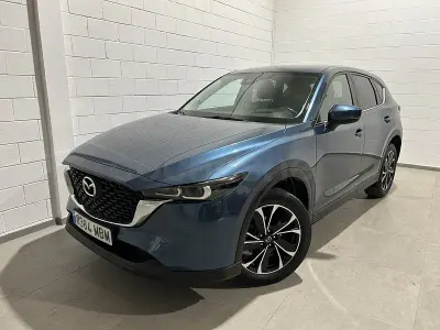 Käytetty Mazda CX-5 165 HP (121 kW) 2022 Sininen Katumaasturi