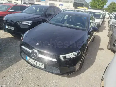Usado Mercedes A180 136 CV (100 kW) 2022 Negro Berlina