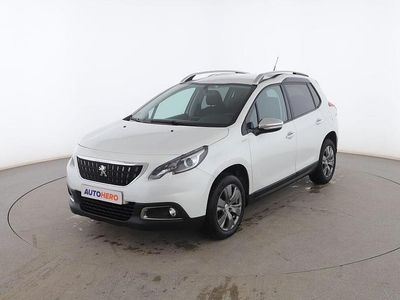 Usado Peugeot 2008 Style 110 CV (80 kW) 2019 Blanco SUV