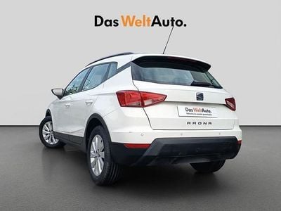 Usado Seat Arona Style 110 CV (80 kW) 2021 Blanco SUV