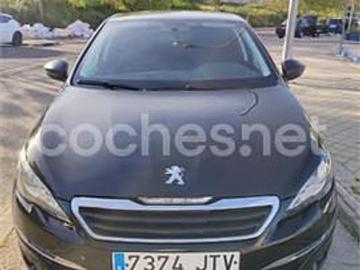 Usado Peugeot 308 SW Active 100 CV (73 kW) 2016 Negro Familiar