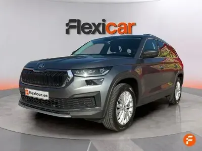 Usado Skoda Kodiaq Ambition 150 CV (110 kW) 2024 Gris SUV
