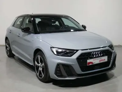 Usado Audi A1 Sportback 116 CV (85 kW) 2025 Gris Utilitario