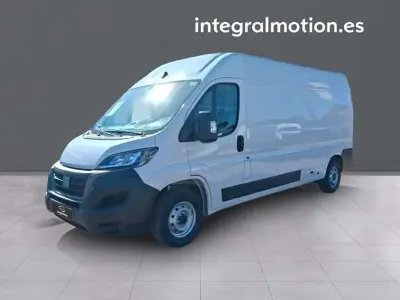 Usado Fiat Ducato 140 CV (102 kW) 2023 Blanco Van