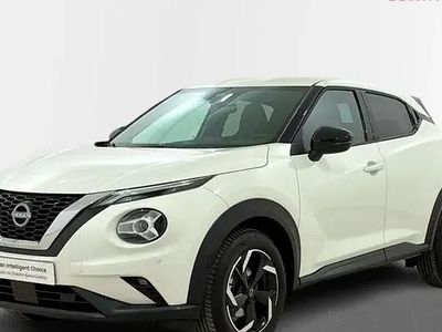 Blanco everest (solido) negro Usado 2023 Nissan Juke N-Connecta SUV | 20.750 € (Precio justo)