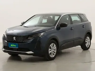 Usado Peugeot 5008 Active 130 CV (95 kW) 2023 SUV