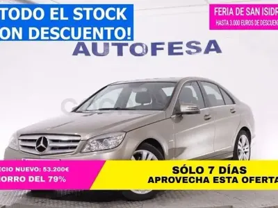Usado Mercedes C320 Elegance 224 HP (164 kW) 2009 Amarelo Sedan