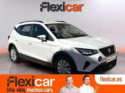 Usado Seat Arona Reference 95 CV (69 kW) 2022 Blanco SUV