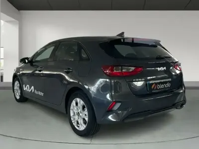Occasion Kia Ceed 120 PK (88 kW) 2023 Grijs Hatchback