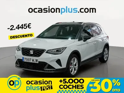 Usado Seat Arona FR 150 CV (110 kW) 2023 Blanco SUV
