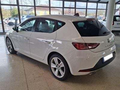 Usado Seat Leon FR 122 CV (89 kW) 2014 Blanco Berlina