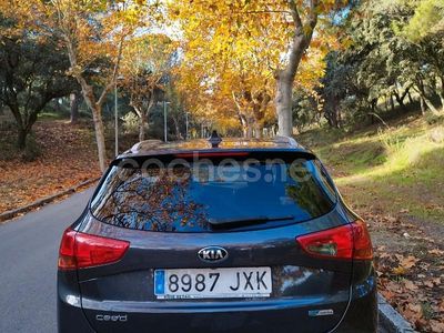 Gris Usado 2017 Kia Ceed Sportswagon Familiar | 10.900 € (Precio justo)