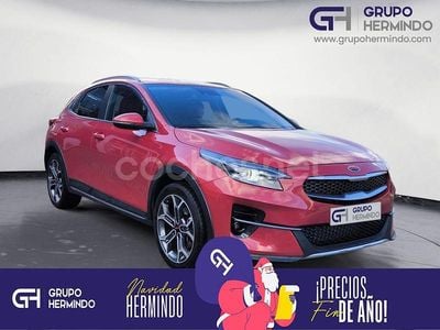 Usado Kia XCeed 136 HP (100 kW) 2022 Vermelho SUV