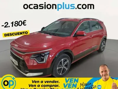 Usado Kia Niro 141 CV (103 kW) 2024 Rojo SUV