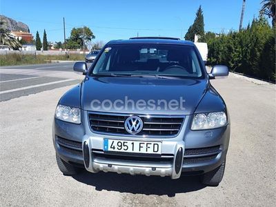 Usado VW Touareg R 174 CV (127 kW) 2003 Gris / plata SUV