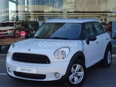 Usado Mini One D Countryman 90 CV (66 kW) 2016 Blanco SUV