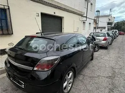 Usado Opel Astra GTC