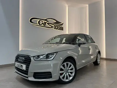 Usado Audi A1 Sportback 90 CV (66 kW) 2017 Gris / plata Utilitario