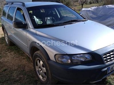 Usado Volvo XC70 200 CV (147 kW) 2001 Azul Familiar