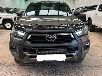 Begagnad Toyota HiLux 204 HK (150 kW) 2021 Grön Pickup