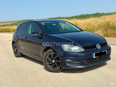 Usado VW Golf VII Advance 110 CV (80 kW) 2015 Azul Berlina