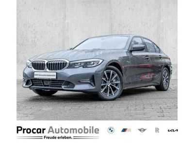 usado BMW 330e 330xDrive Sport Line LC Plus HiFi LED PDC Shz