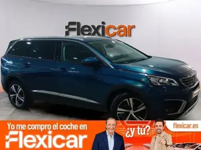 Usado Peugeot 5008 Active 130 CV (95 kW) 2020 Verde SUV